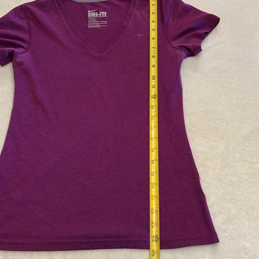 Nike‎ dri fit Tshirt